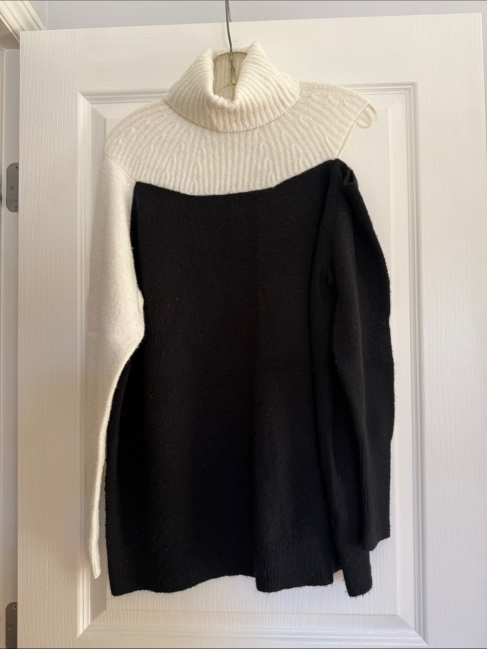 Halogen Oversized 1 Open Shoulder Turtleneck Sweater